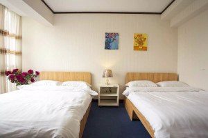 外滩正席 陆家嘴对望【WTT兰博基尼旅社公寓】上海黄浦全邦交易大厦-私藏全邦双封面