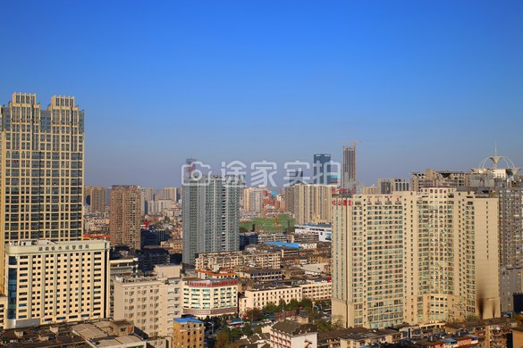 长沙有哪些江景房?到底哪个楼盘的好?求推荐!