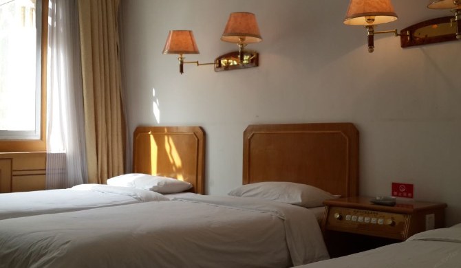 汉中短租住宿 留坝县民宿|短租房 留坝张良山庄民宿三人间 此房型有8