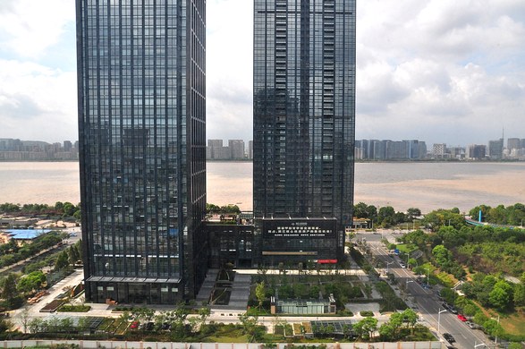 杭州滨江区安业路酒店式公寓价格:杭州广彬国际江景大床房优惠信息-途