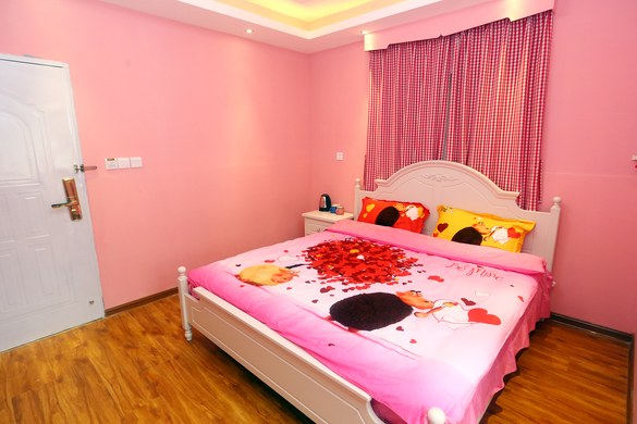 厦门思明区黄厝塔头社酒店式公寓介绍:主题温馨大床房简介-途家网