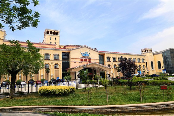 咸阳海泉湾温泉世界至尊套间