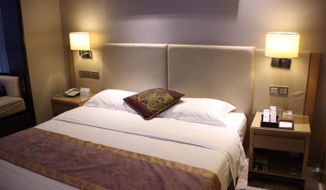 十堰泊岸soho酒店豪华套房