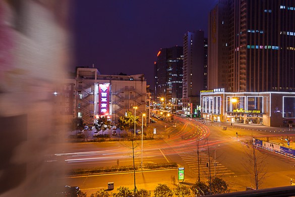 旅途中的家,全球公寓民宿预订平台 商户经营 青羊区金沙清江西路90号