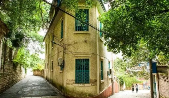 开云体育- 开云体育官方网站- 开云体育APP 最新2025鼓浪屿有必要住一晚吗 鼓浪屿住宿多少钱一晚