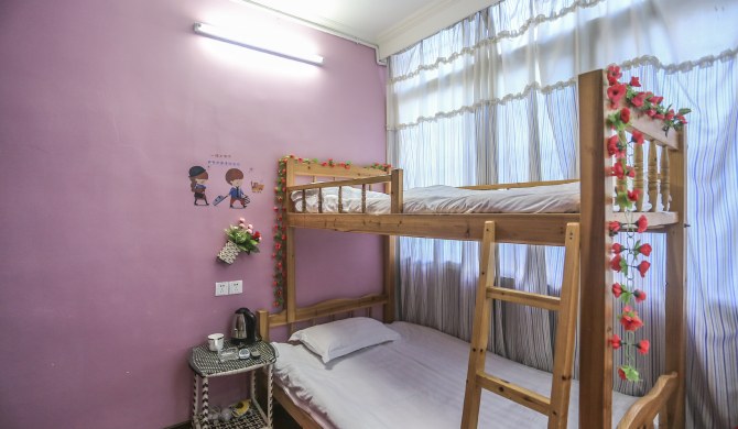 曾厝垵爱琴海温馨闺蜜房