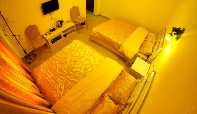 深圳西涌黄金屋民宿豪华大标间