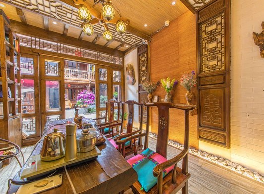 丽江古城雪山丽景精品客栈古典双人间