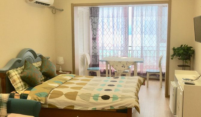 湖畔风光地中海风情小屋