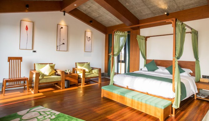 燕子坞—园景豪华大床房