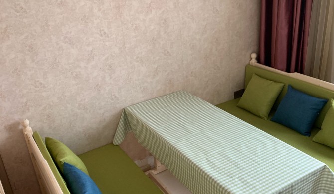 丹东短租住宿 振兴区民宿|短租房 安东老街望江公寓 查看临时号码 &