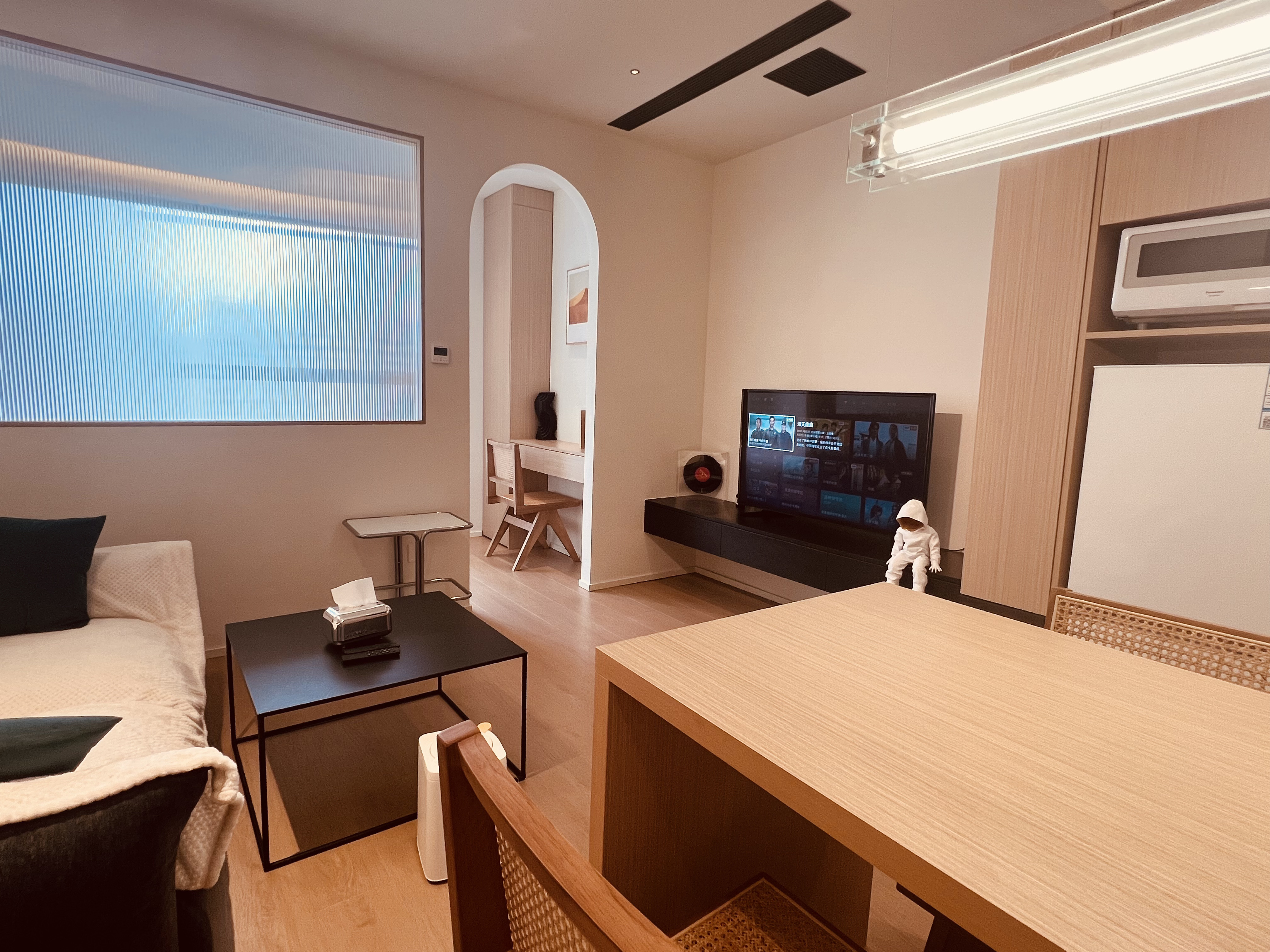 Art One-Bedroom Suite B