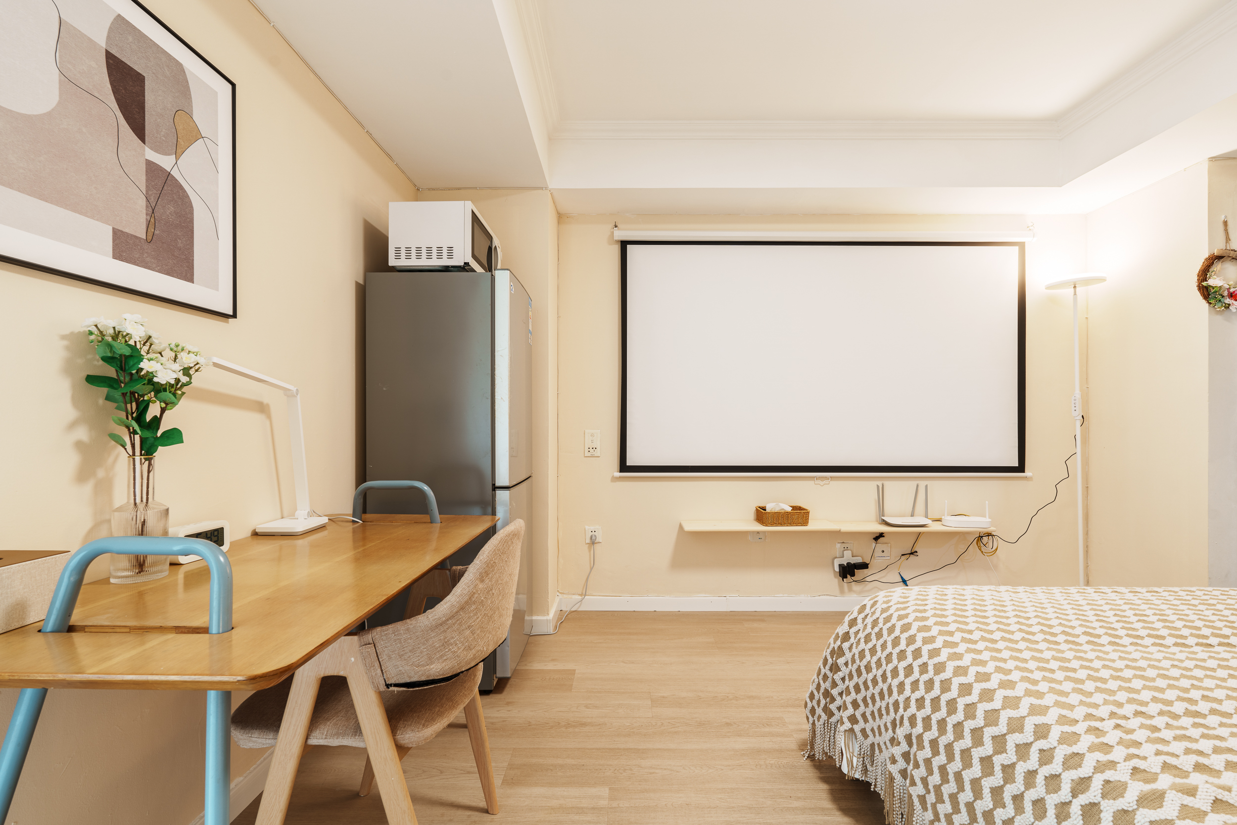Rose City View One-Bedroom Apartment
