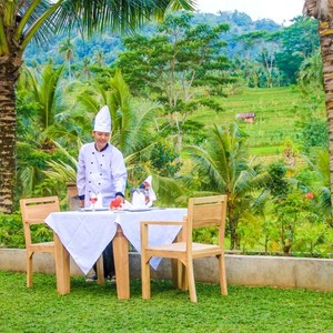 【巴厘岛百沙基母庙经济酒店推荐】巴厘岛百沙