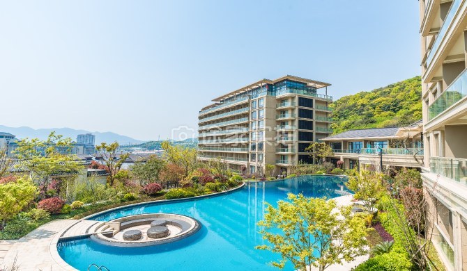 朱家尖绿城东沙渡假村海景套房两室一厅